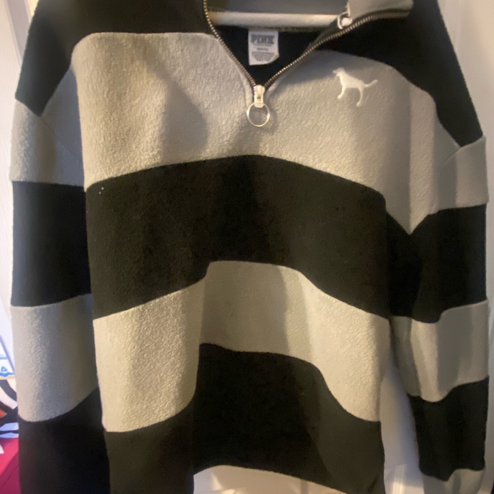 Small VS Pink Fleece Pull Over Grey/Black Striped